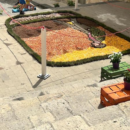 La Naca Piede A Terra Apartment Noto Exterior foto
